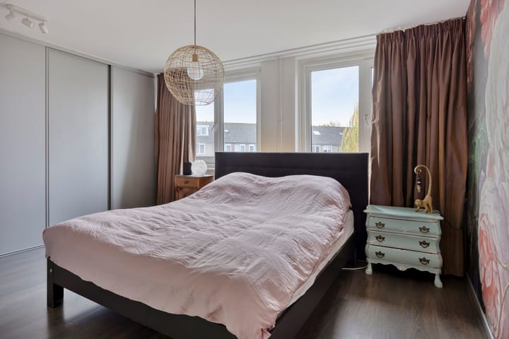 Photo 19 of Reiger 48