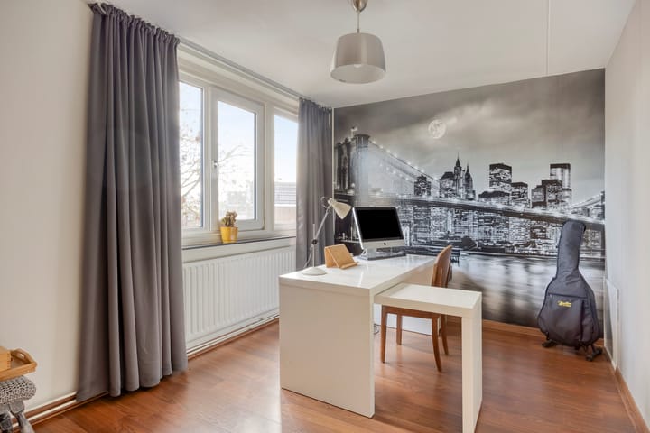 Photo 21 of Reiger 48