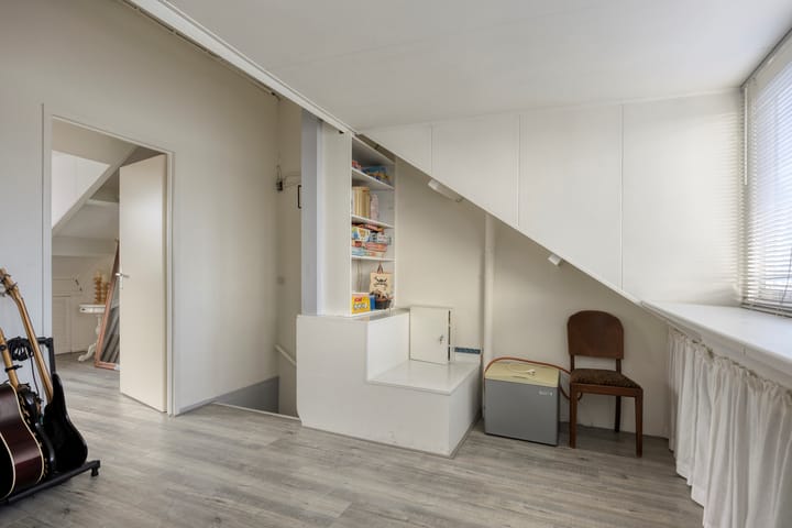 Photo 29 of Reiger 48