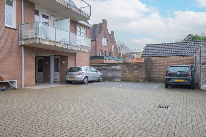 Photo 22 of Dorpsstraat 12-K