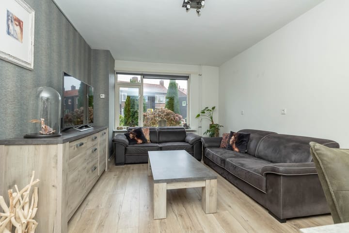 Photo 11 of K de Raadstraat 63