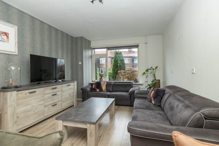 Photo 12 of K de Raadstraat 63