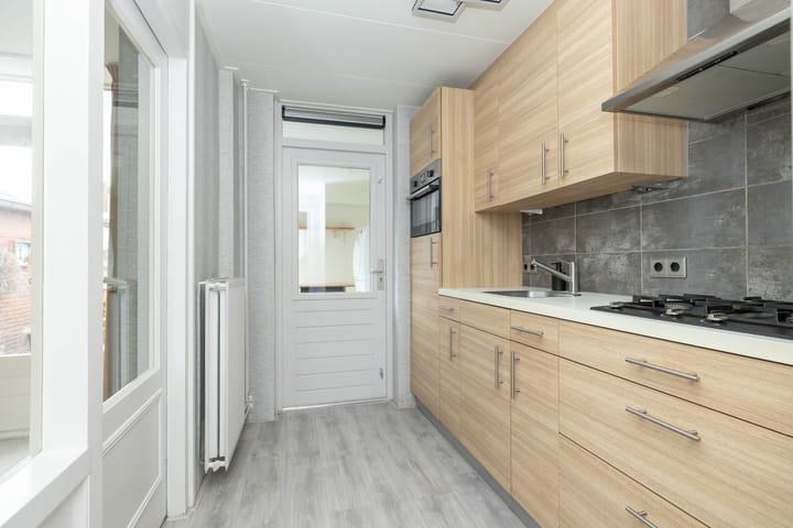 Photo 19 of K de Raadstraat 63