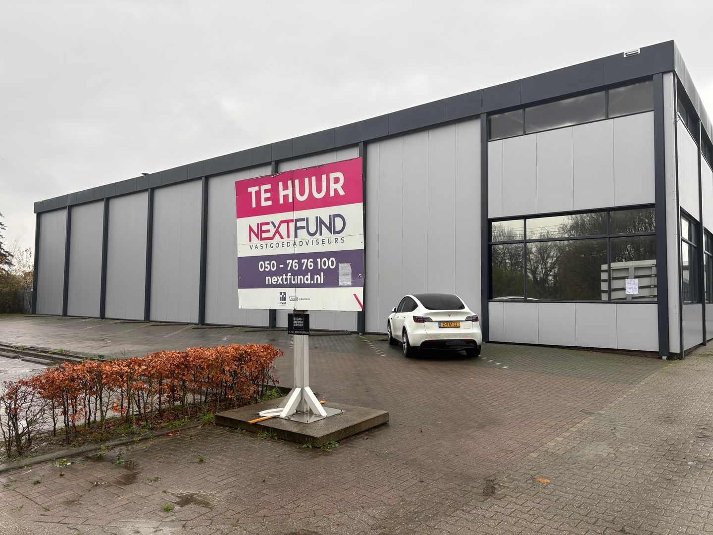 Bekijk foto 1 van Dr. A.F. Philipsweg 37A