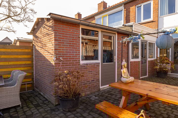 Photo 40 of K de Raadstraat 63