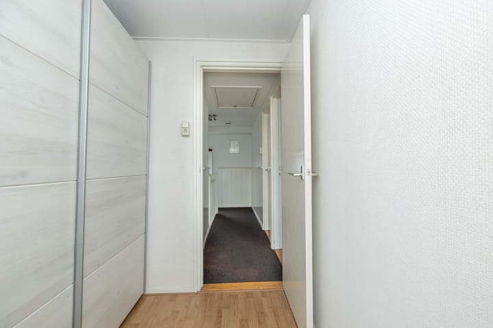 Photo 31 of K de Raadstraat 63