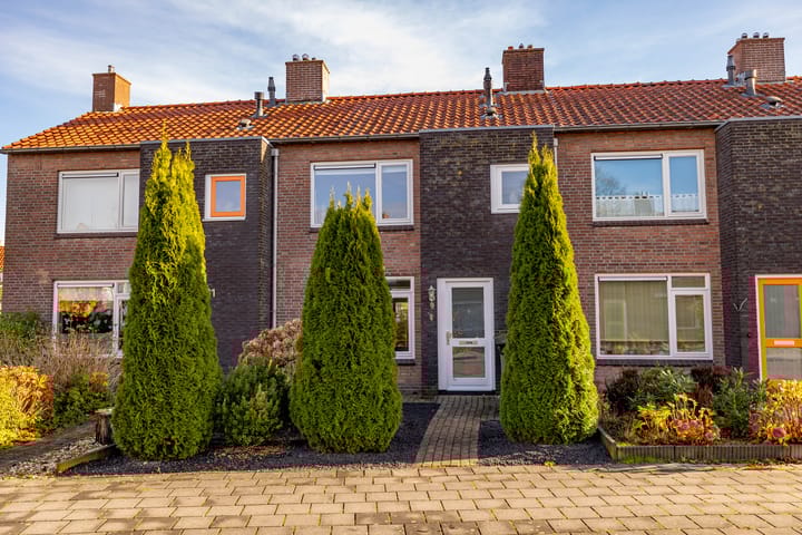 Photo 42 of K de Raadstraat 63