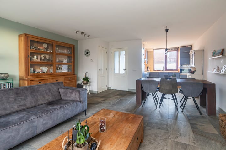 Photo 3 of Prins Florisstraat 9