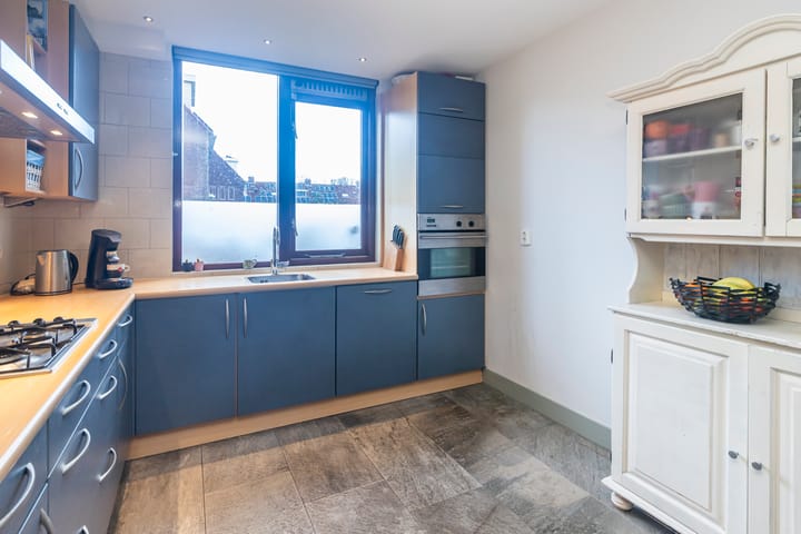 Photo 9 of Prins Florisstraat 9