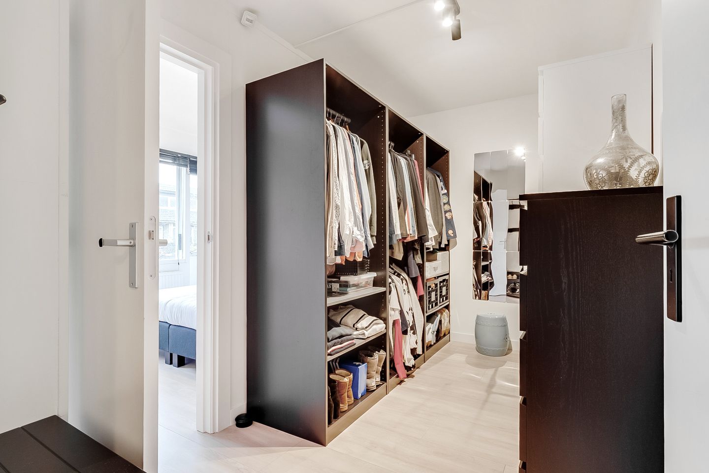 Photo 20 of Varenmeent 15