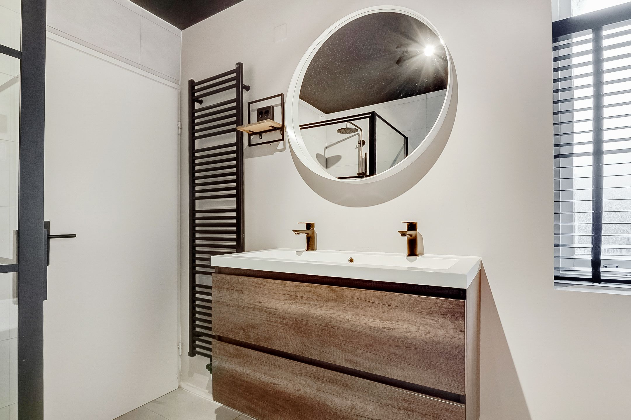 Photo 27 of Varenmeent 15