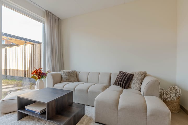 Foto 9 van Warmoldstraat 51-B