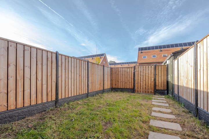 Foto 17 van Warmoldstraat 51-B