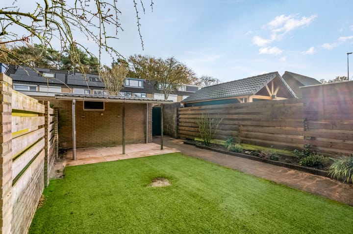 Photo 33 of De Steenkamp 114