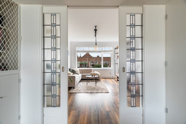 Foto 9 van Van Beuningenstraat 11-02R