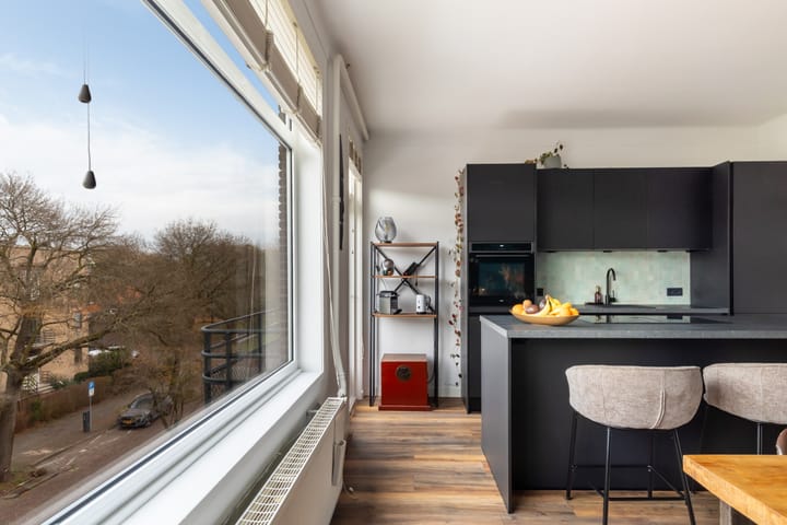 Foto 17 van Van Beuningenstraat 11-02R