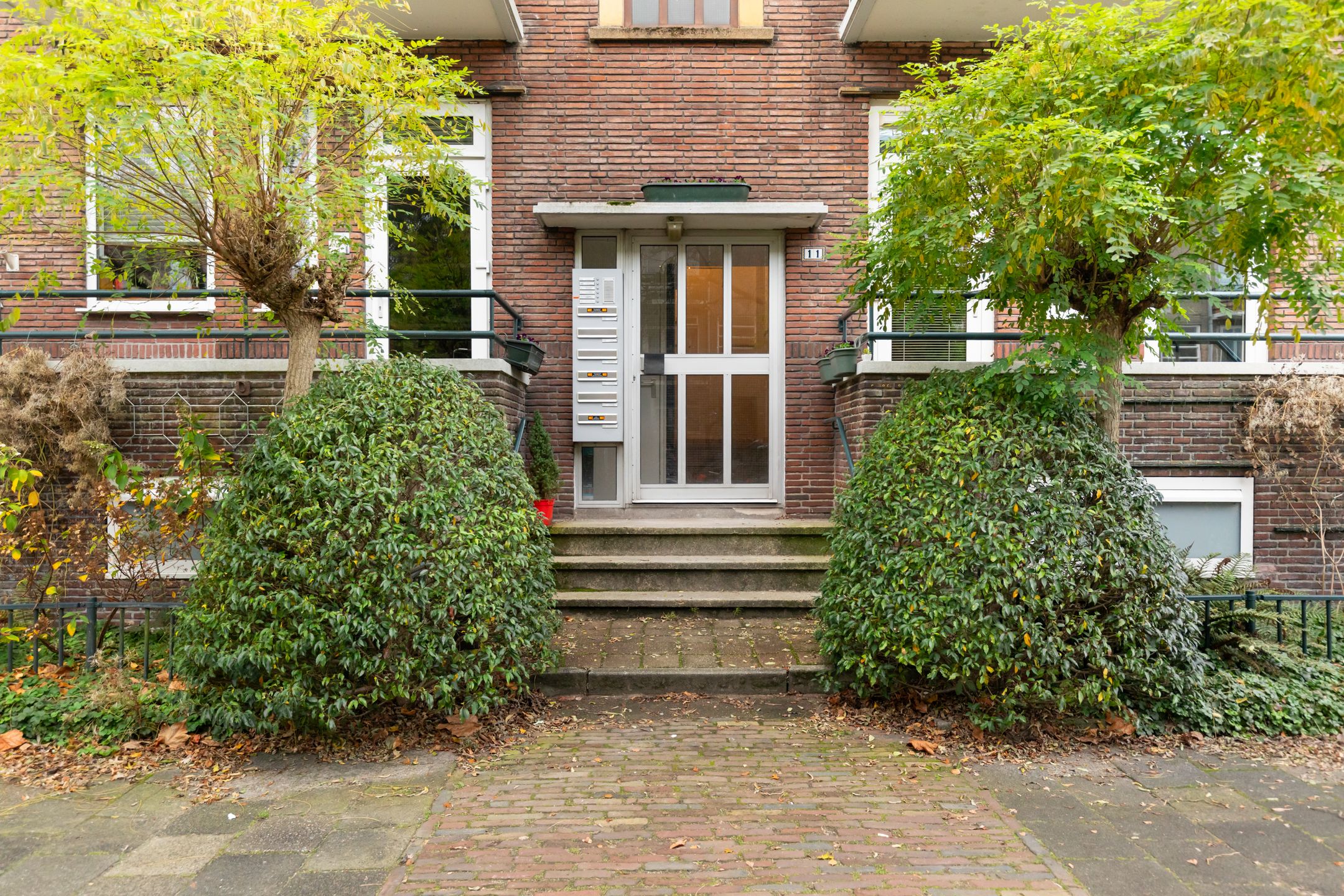 Foto 42 van Van Beuningenstraat 11-02R