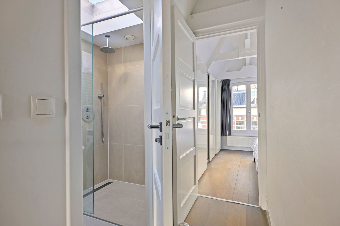 Foto 14 van Gerard Doustraat 18-4