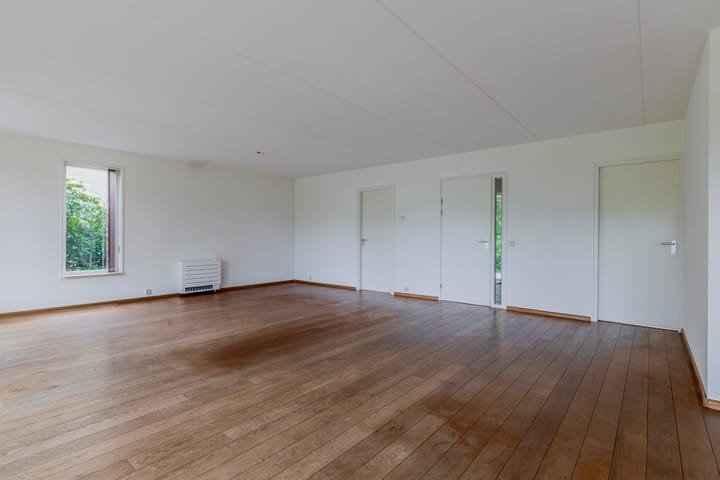 Photo 15 of Broekfinne 121