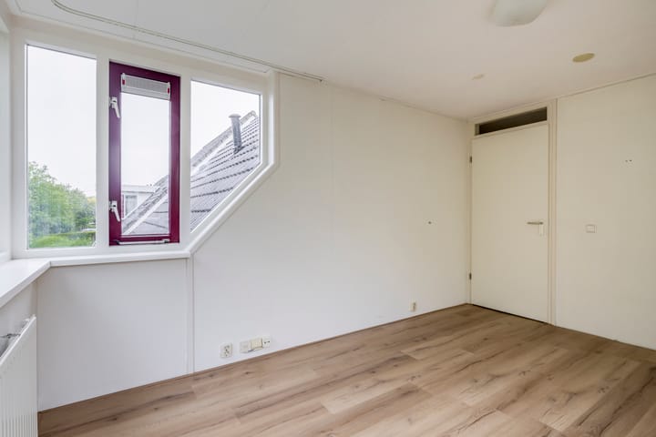 Photo 36 of Broekfinne 121