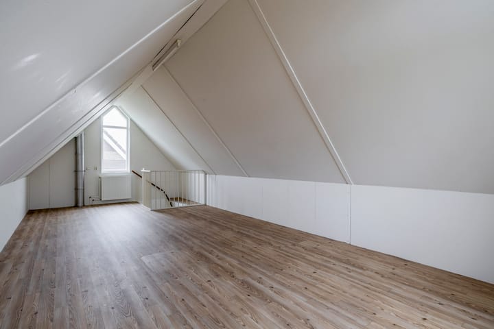 Photo 42 of Broekfinne 121