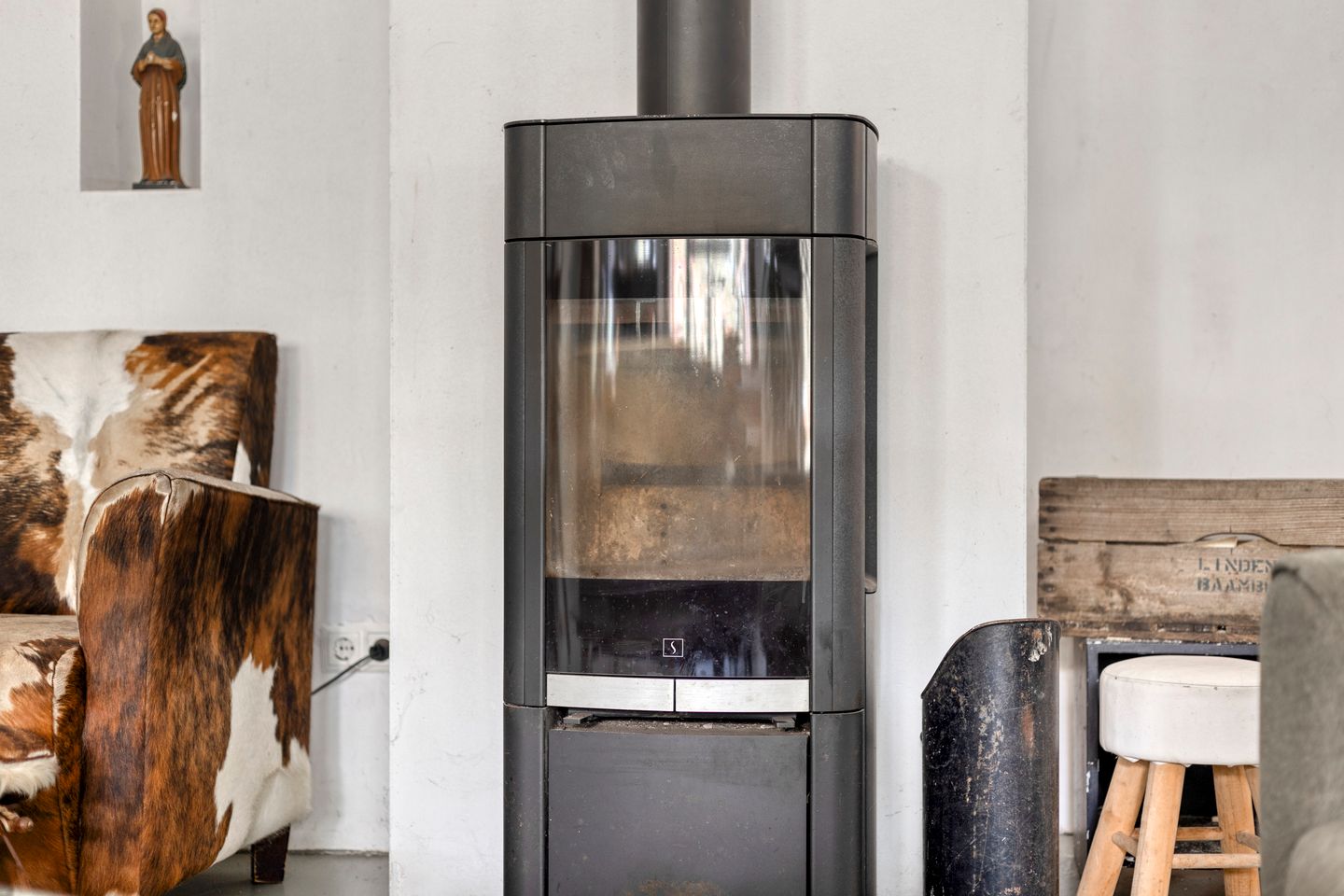 Photo 19 of Hooge Weg 4