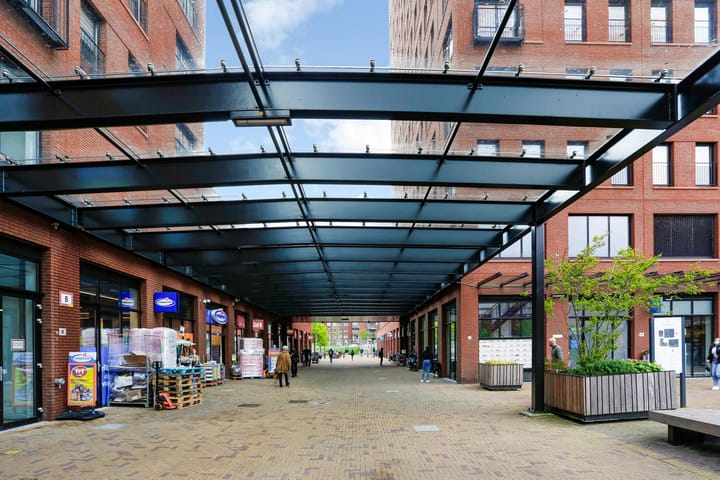 Foto 7 van Simon Carmiggelthof 176