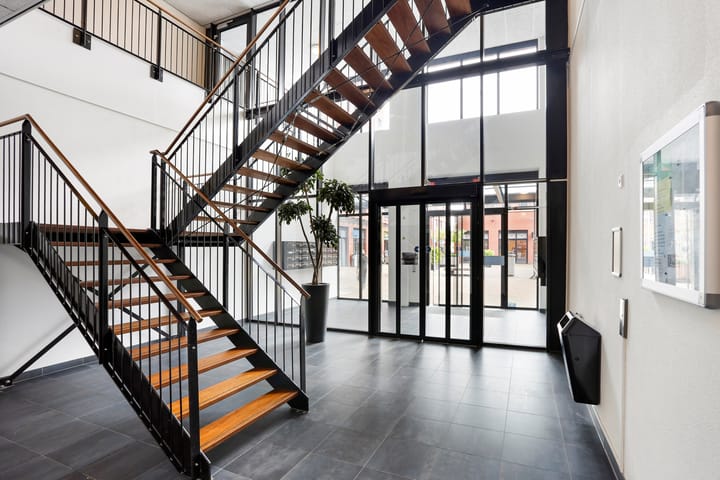 Foto 8 van Simon Carmiggelthof 176