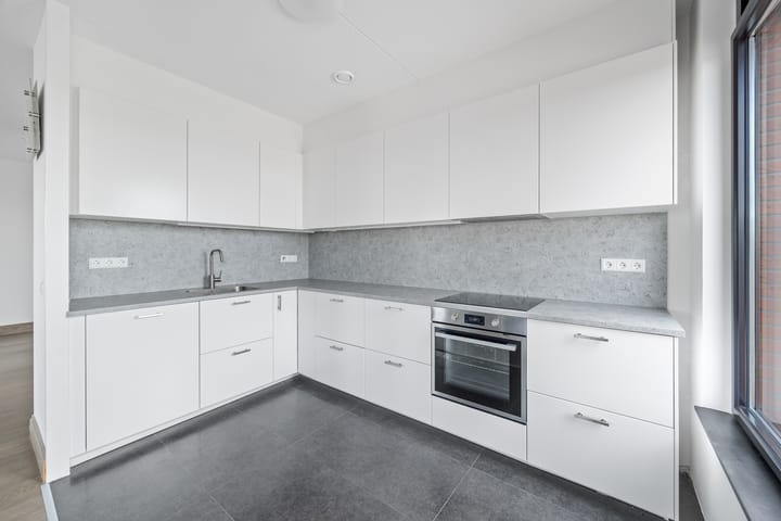 Foto 21 van Simon Carmiggelthof 176