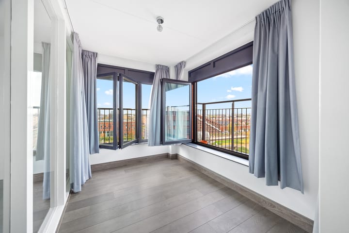 Foto 22 van Simon Carmiggelthof 176