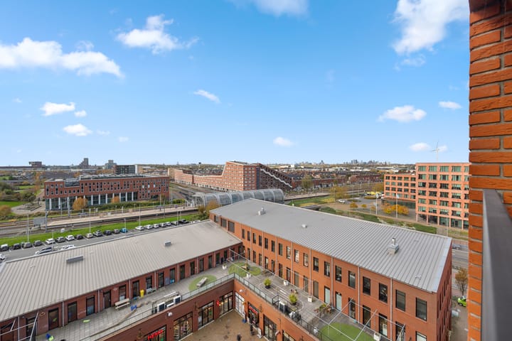 Foto 24 van Simon Carmiggelthof 176