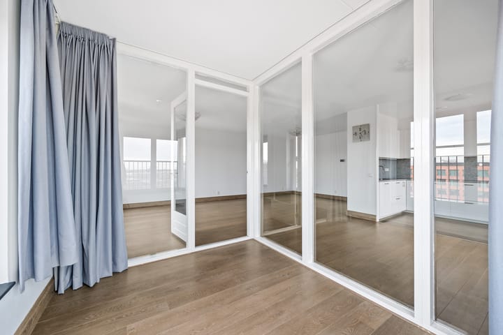 Foto 25 van Simon Carmiggelthof 176