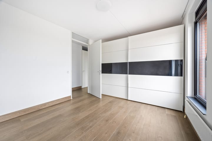 Foto 26 van Simon Carmiggelthof 176