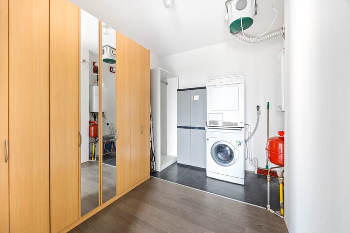 Foto 31 van Simon Carmiggelthof 176