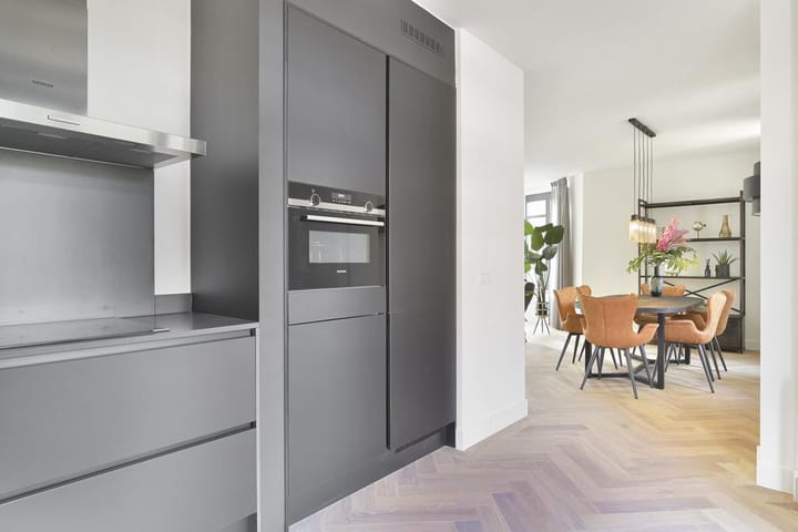 Foto 7 van Van Stolkweg 14-A1