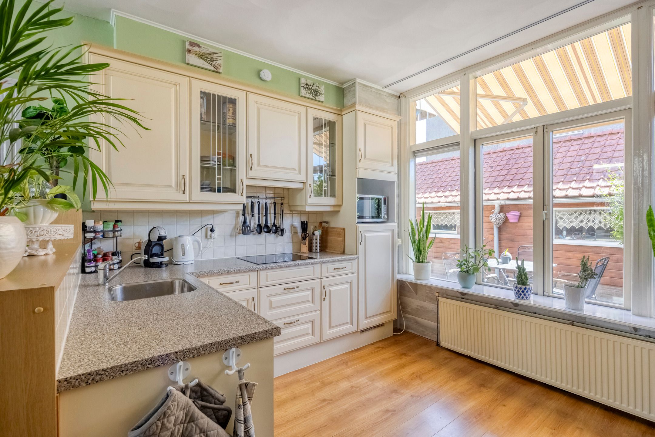 Foto 12 van Mauritsweg 44