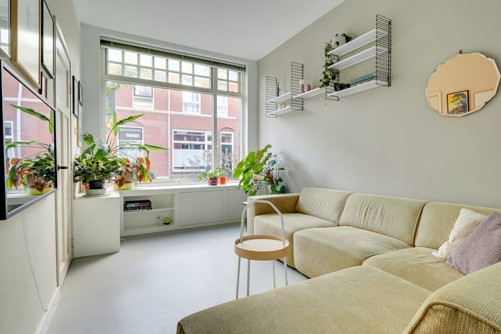 Photo 2 of Anjelierstraat 8