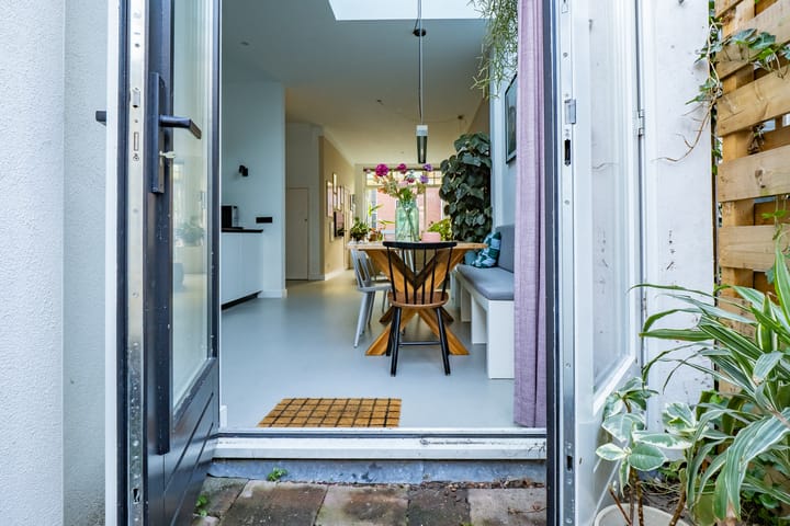 Photo 18 of Anjelierstraat 8