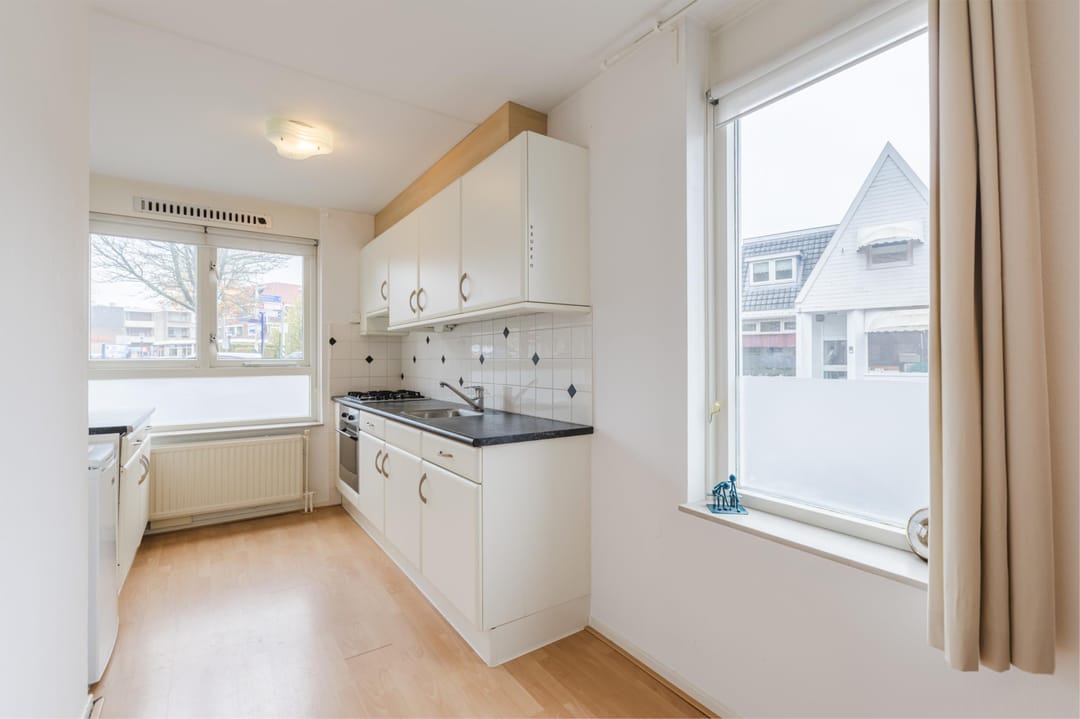 Foto 2 van Stationsweg 1