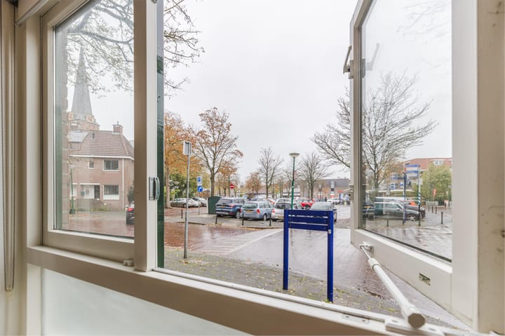 Photo 19 of Stationsweg 1