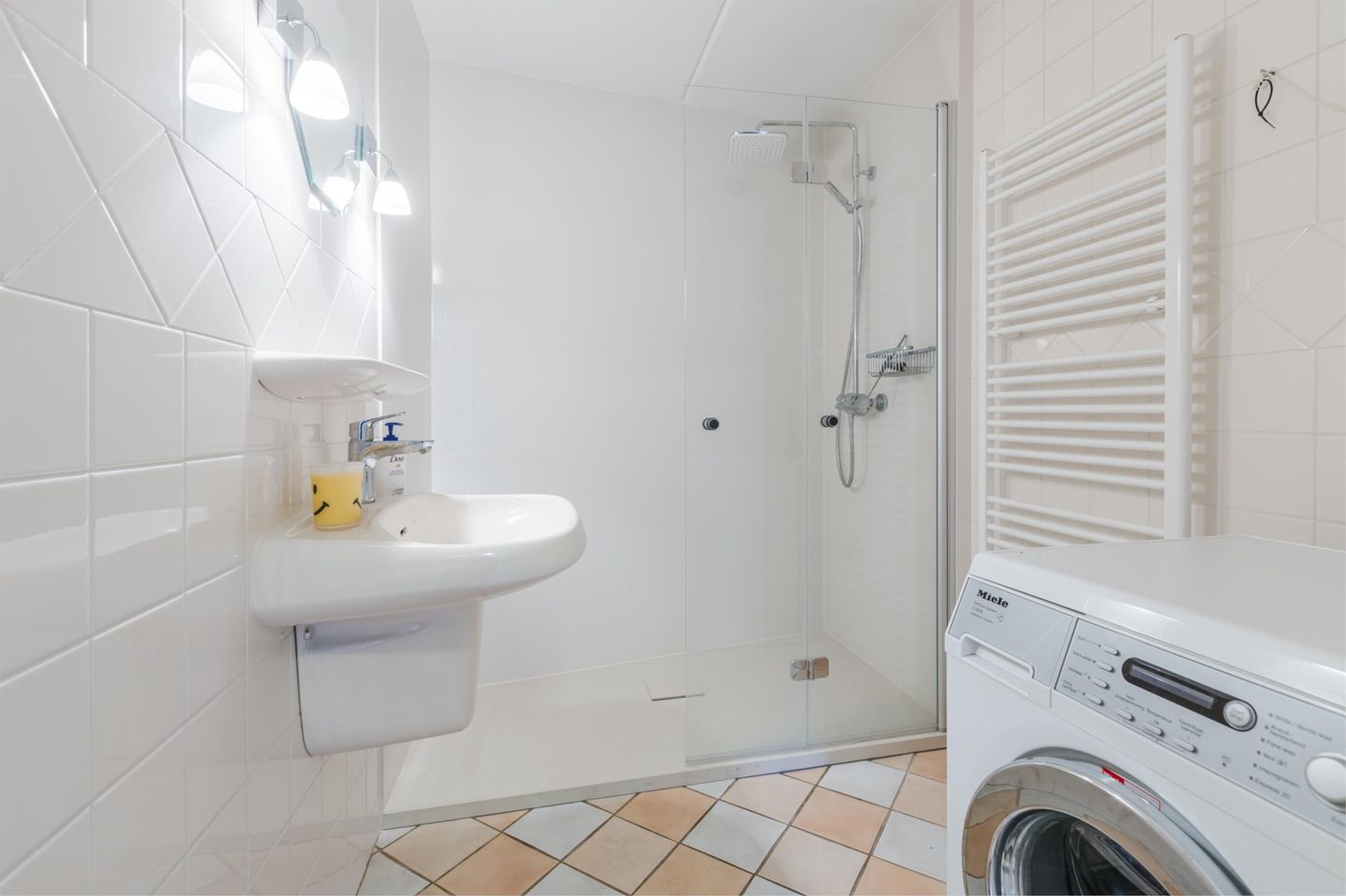 Foto 34 van Stationsweg 1