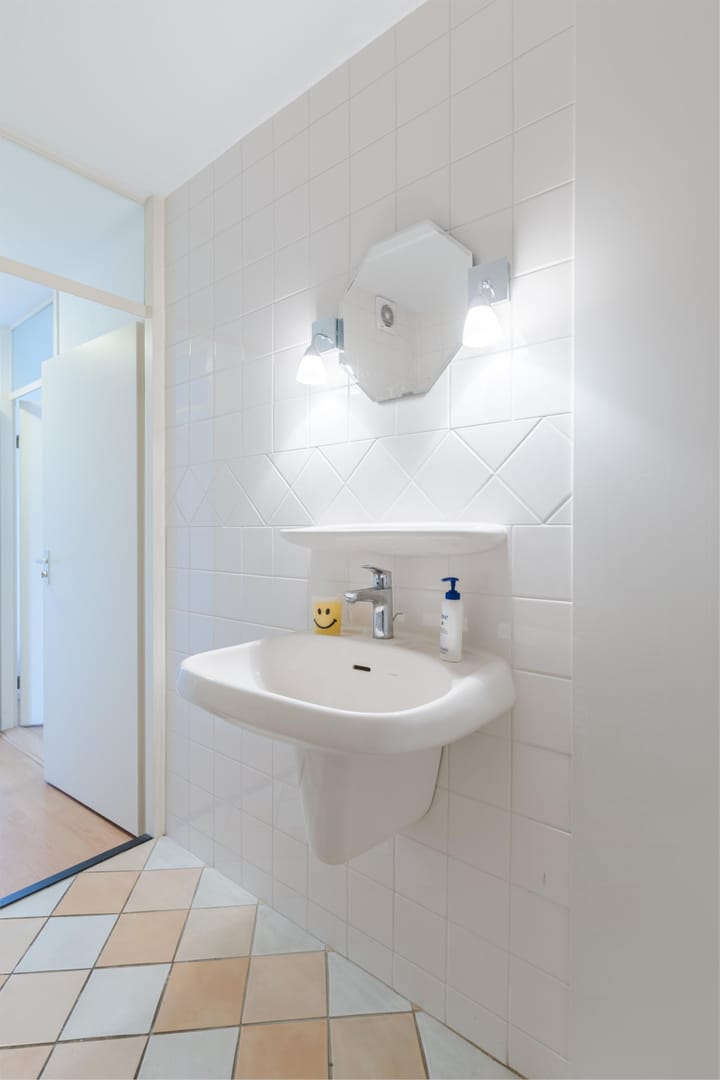 Photo 38 of Stationsweg 1