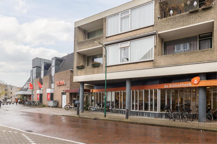 Photo 46 of Stationsweg 1