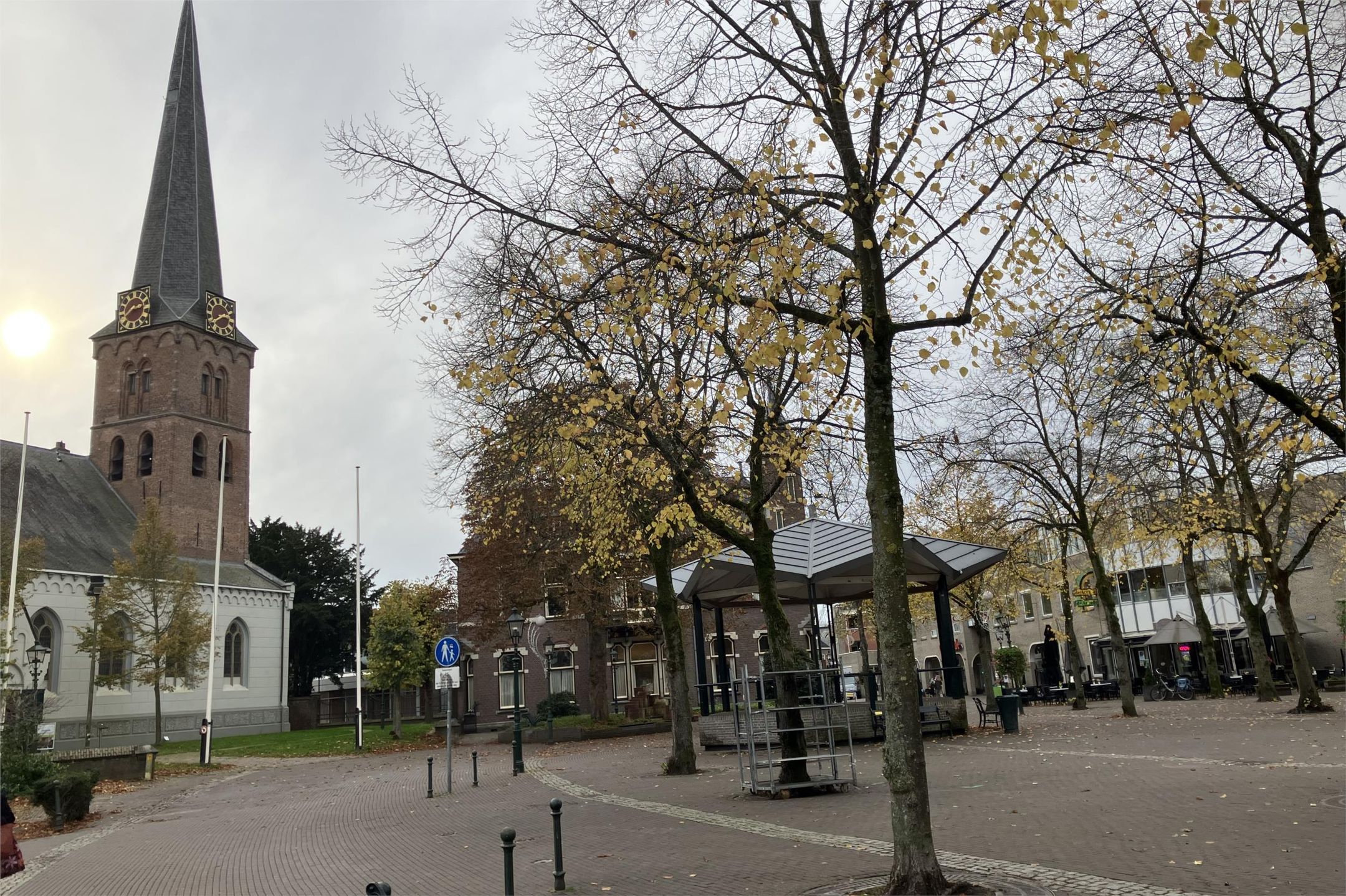 Foto 51 van Stationsweg 1