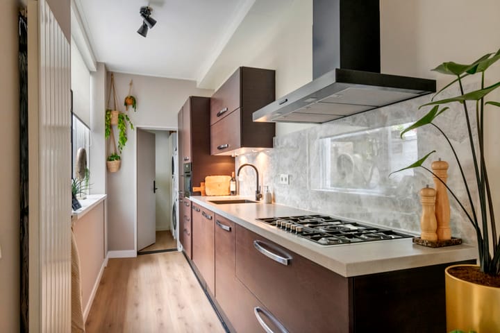 Photo 10 of Concordiaweg 25