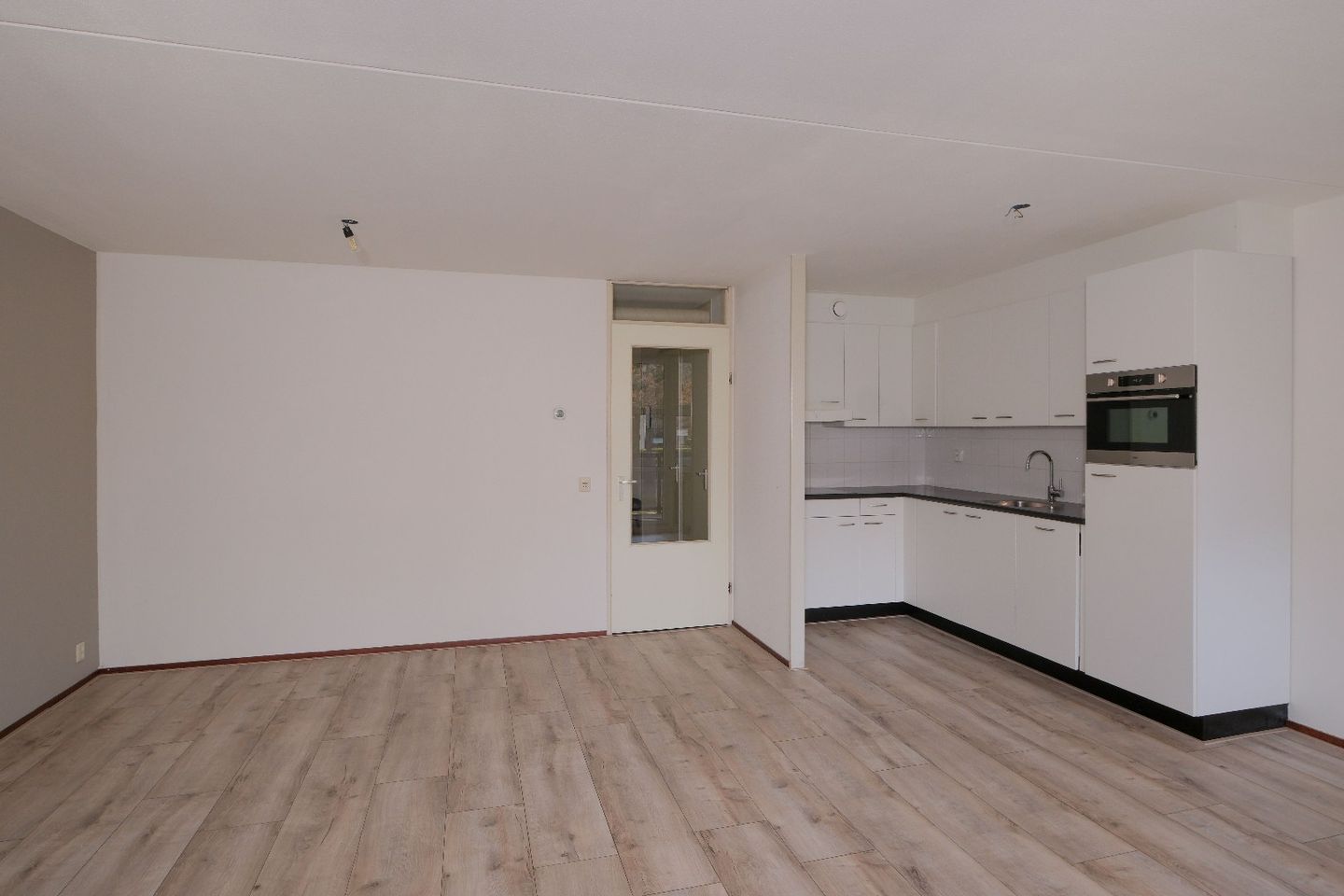 Photo 5 of Hagenborgh 11