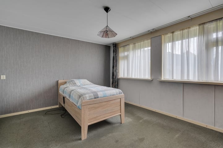 Photo 12 of Stationsweg 9