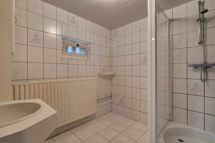 Photo 13 of Stationsweg 9