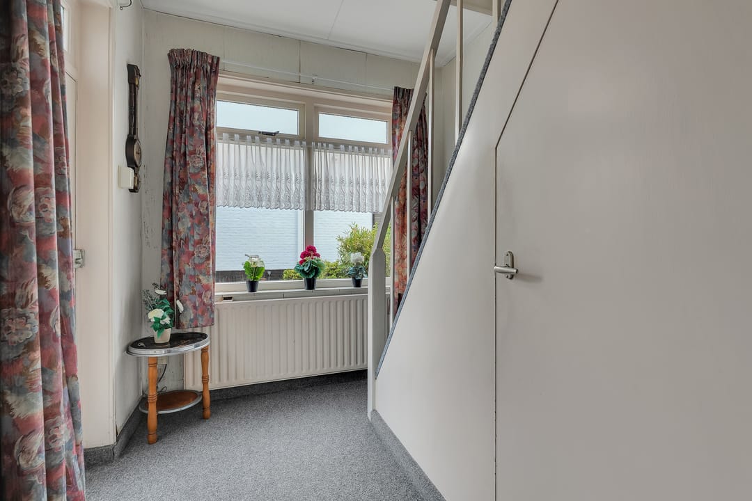 Photo 16 of Stationsweg 9