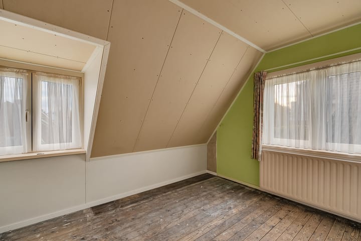 Photo 21 of Stationsweg 9